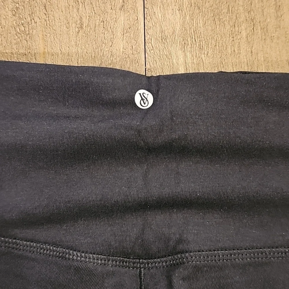 Black Leggings with White Stripe from Victoria's Secret - Picture 8 of 10